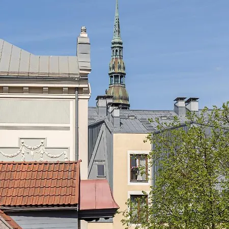 Apartment Romantic And Spacious In Old Town Riga